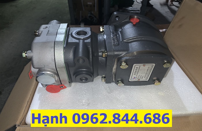 bơm hơi xe tải shacman