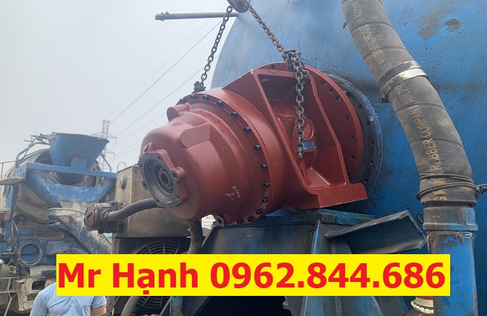 động cơ giảm tốc xe bồn trộn bê tông