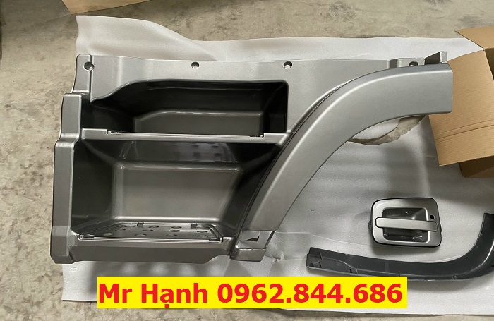 ốp bậc xe huyndai xcient
