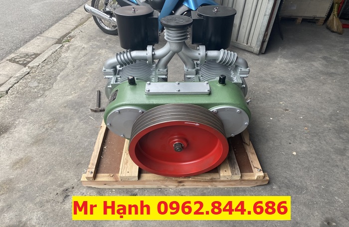 máy bơm hơi mooc téc chở xi măng