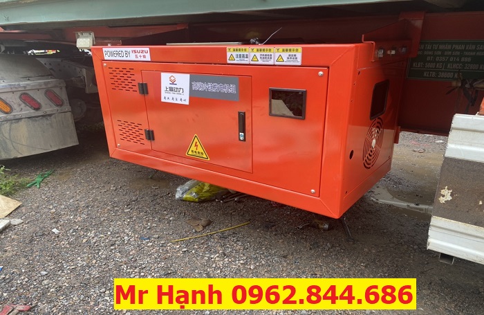 máy phát điện treo cont lạnh