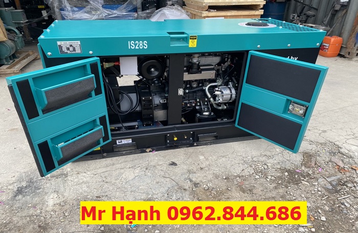 máy phát điện 25kva treo cont lạnh