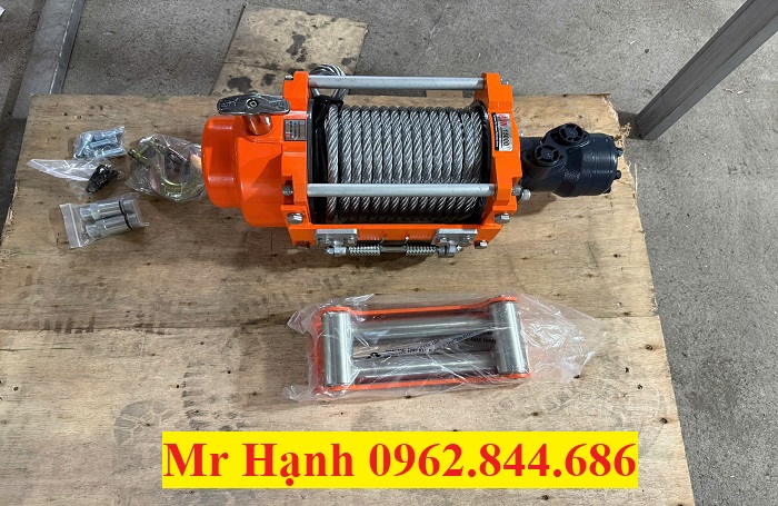 tời thuỷ lực xe cứu hộ