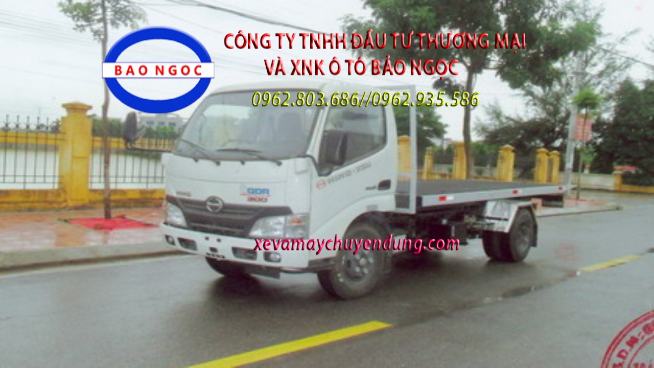 Xe cứu hộ giao thông hino XZU 650 sàn trượt chở xe