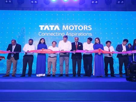 Tata Motors mở đại lý 3S, ra mắt xe tải mới tại Việt Nam